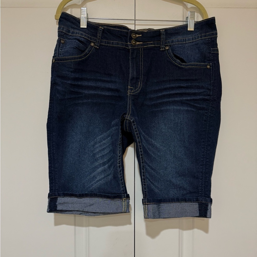 VENUS Bermuda Cuffed Denim Jean Shorts